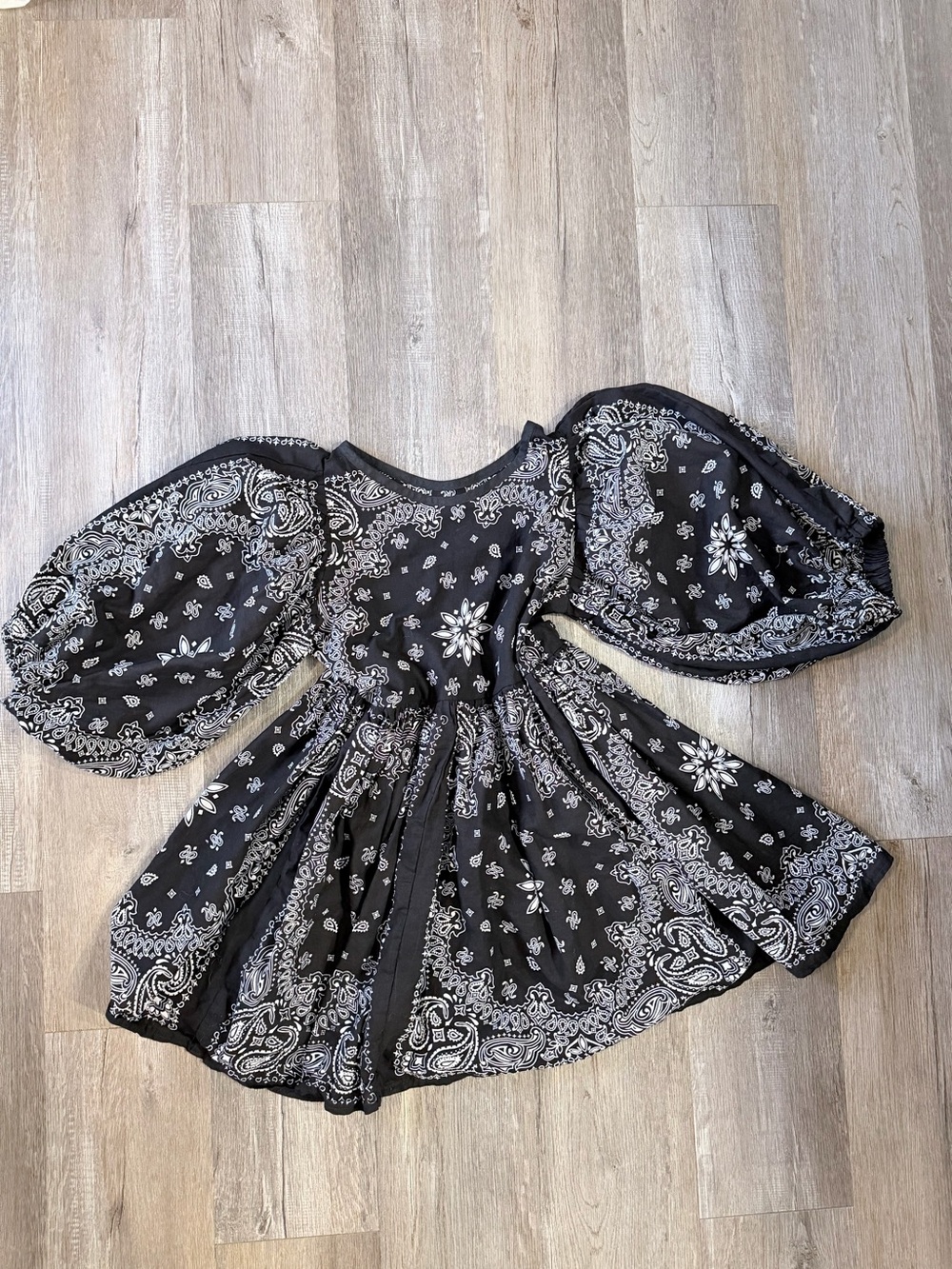 HANDMADE Black Paisley Bandana Puff-Sleeve Women's dress